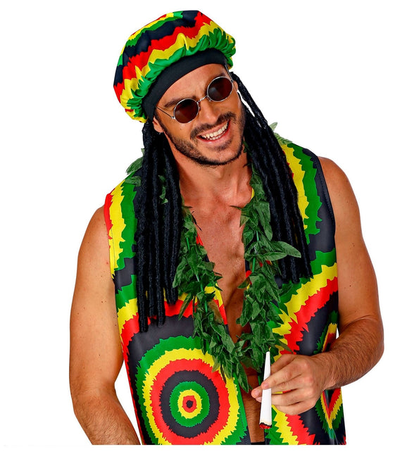 Rastahut mit Dreadlocks gefärbt