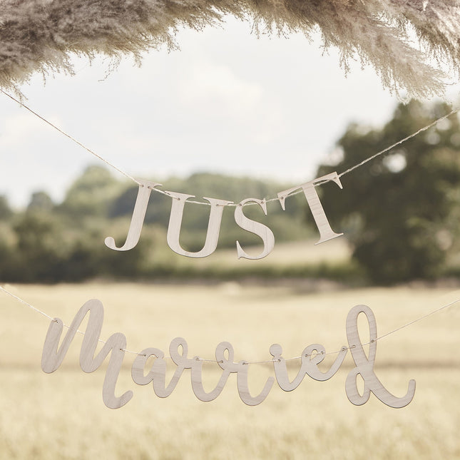 Girlande Just Married Wood 1.5m