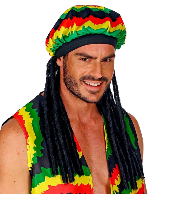 Rastahut mit Dreadlocks gefärbt