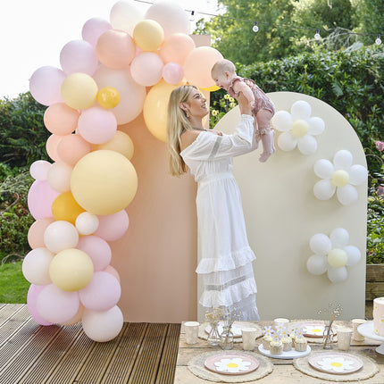 Baby Shower Girlande Gänseblümchen 1,5m