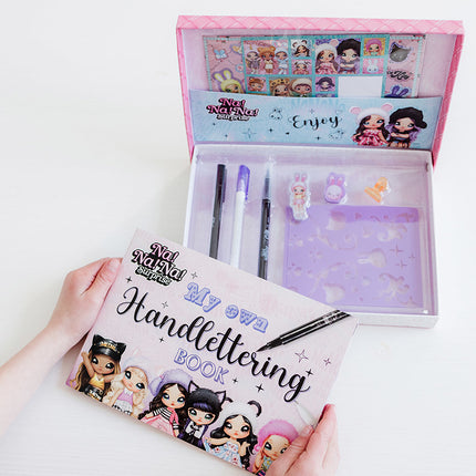 Nanana Hand Lettering Set