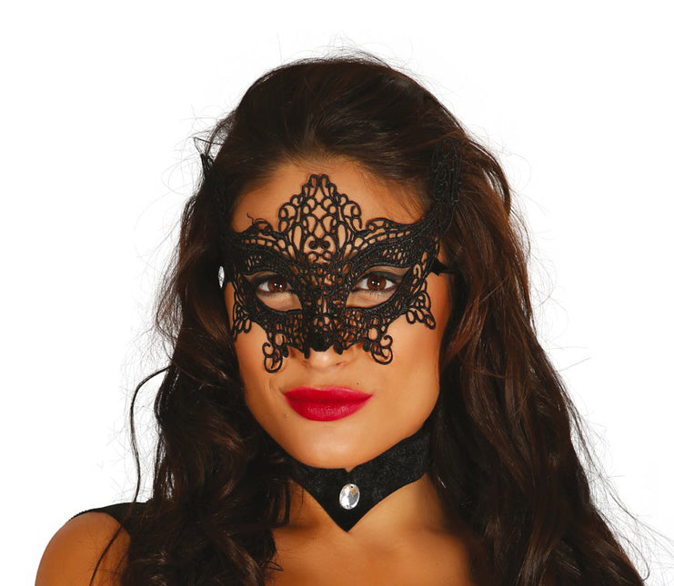 Bestickte Maske Schwarz